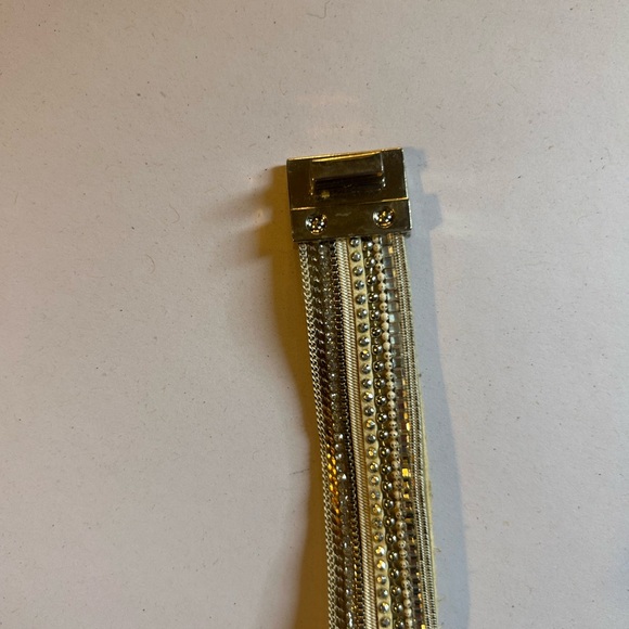 Elegant Gold and Silver Beaded Bracelet - Picture 4 of 9